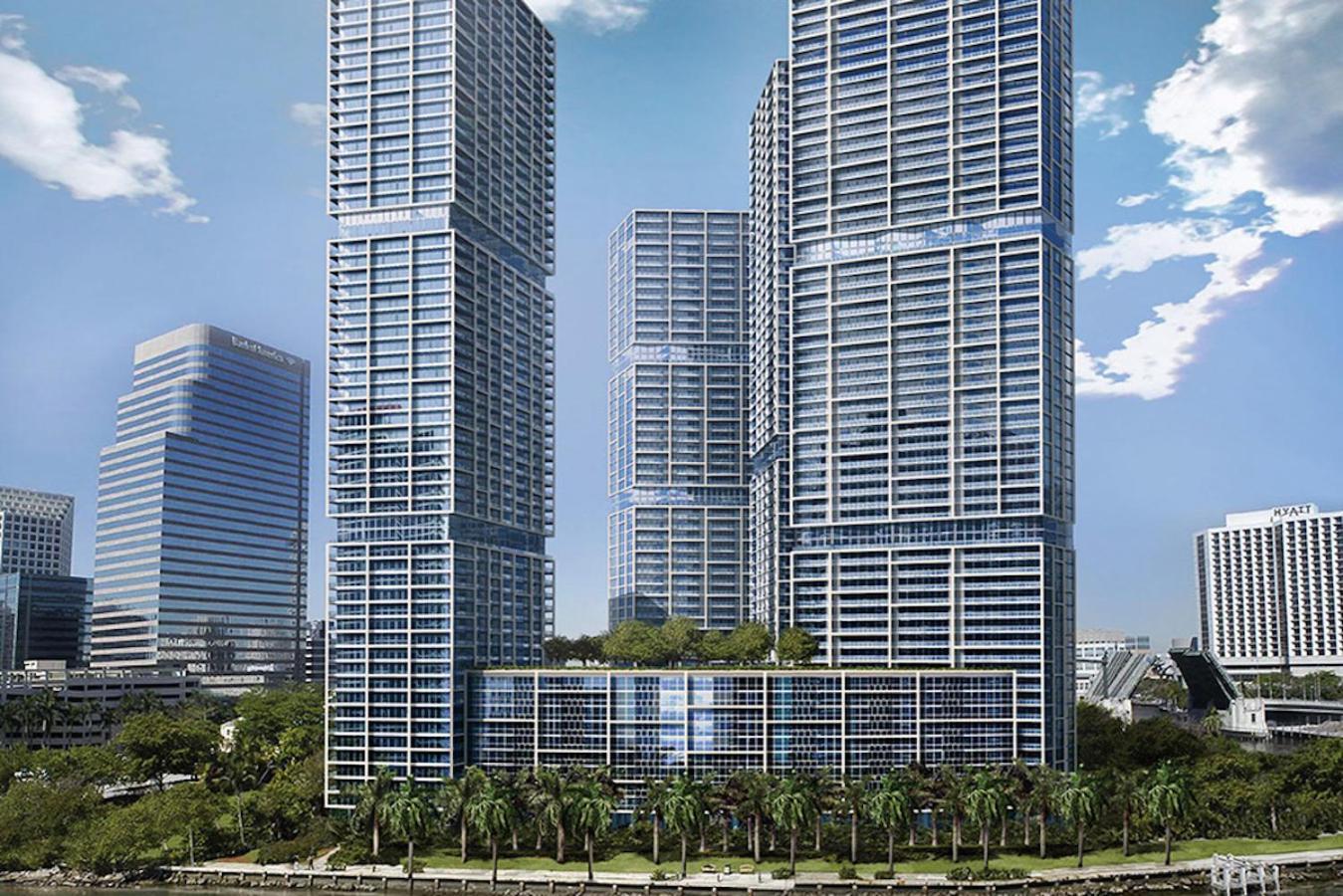Luxurious Condo At Icon With Views ไมอามี ภายนอก รูปภาพ